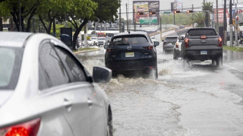 Alerta Verde en Tres Provincias por Lluvias Intensas en República Dominicana