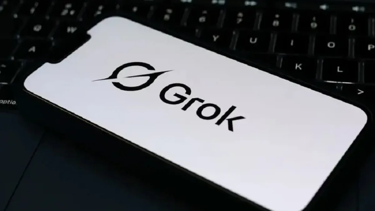 Microsoft Incorpora la Controvertida IA Grok de Elon Musk en su Asistente Copilot