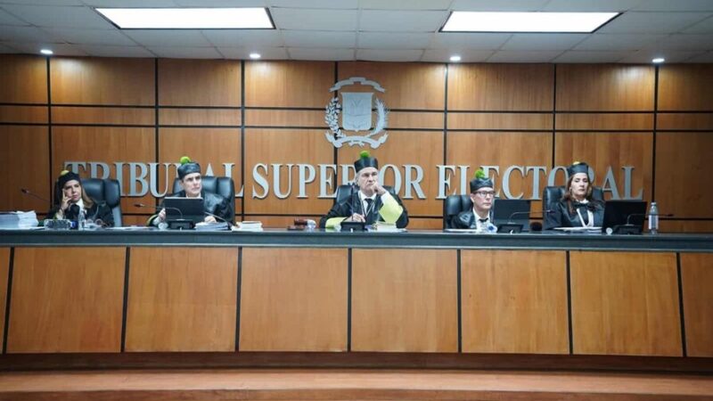 PLD gana una batalla, pero sigue impugnación a su consulta