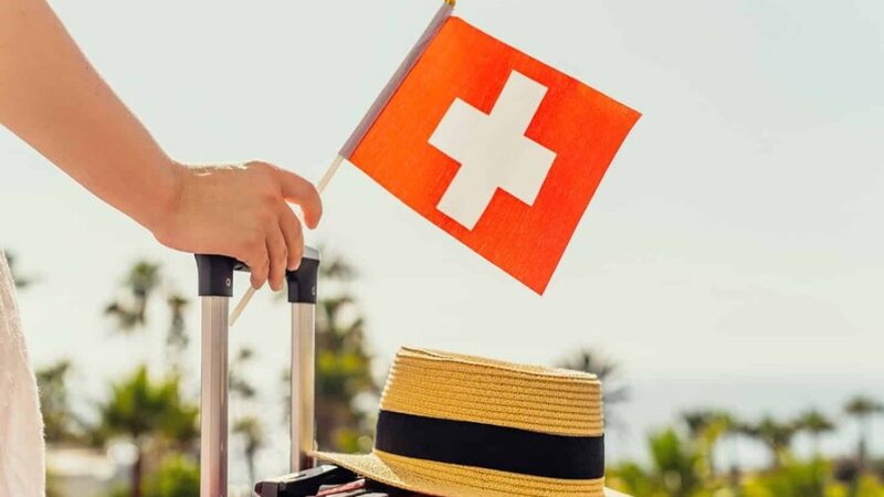 Un Viaje de Contrastes: De la Serenidad Suiza a la Realidad Dominicana