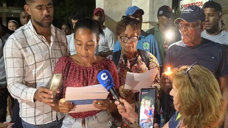 Vigilia en El Seibo: Un Año de Injusticia para 60 Familias Desalojadas