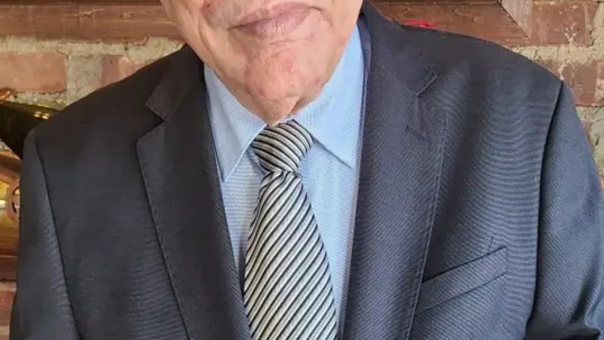 Adiós a Francis Méndez: Ícono de la Locución Dominicana en Nueva York