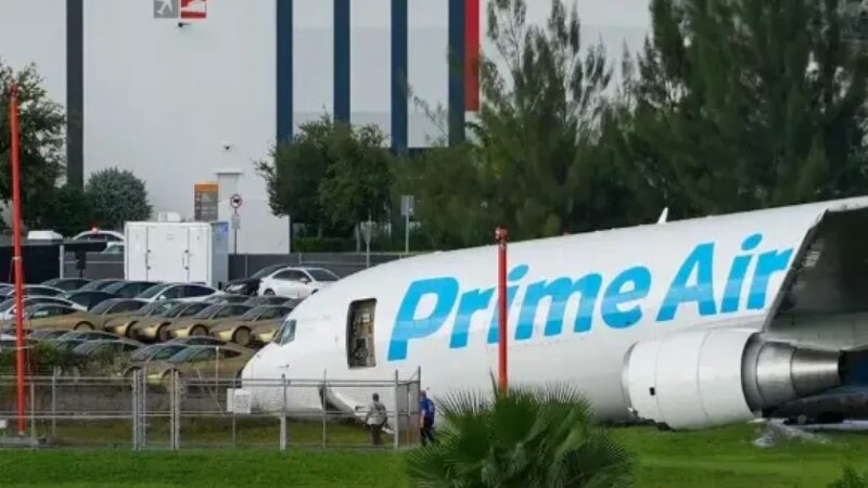 Amazon Air Suspende Vuelos de Carga a Santo Domingo tras Accidente en Miami