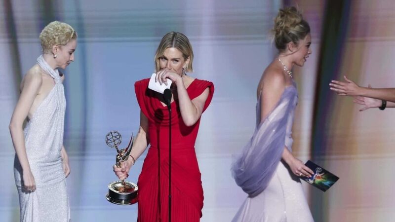 Triunfo de ‘Widow’s Bay’ y ‘The Pitt’ en los Premios Emmy 2026