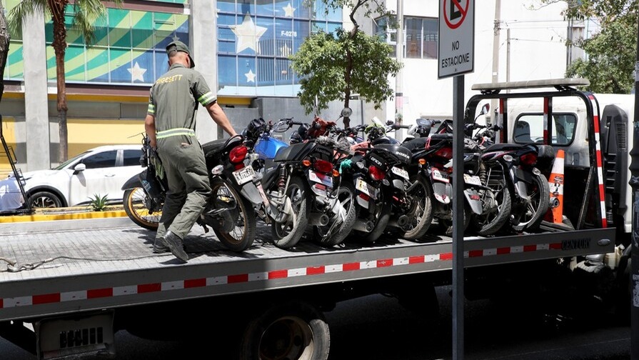 Intrant y Digesett Intensifican Fiscalización a Motociclistas en Santo Domingo