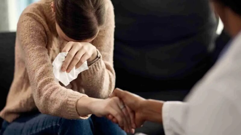 Escuchar: La Clave para Prevenir el Suicidio en República Dominicana