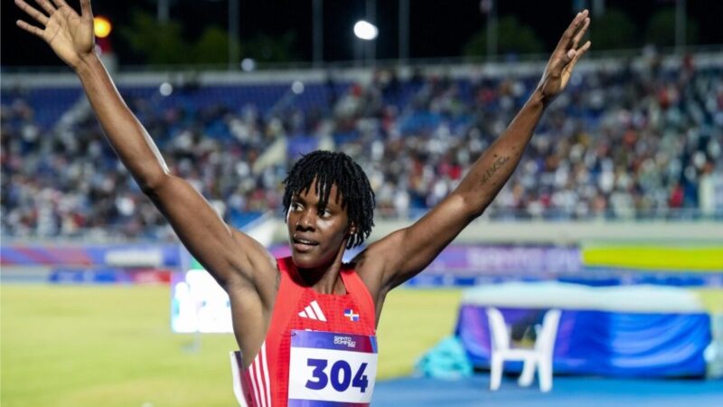 Marileidy Paulino Brilla con Récord en la Liga Diamante 2026