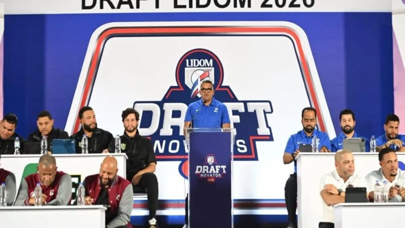 Tigres del Licey Fortalecen su Plantilla con Talento Versátil