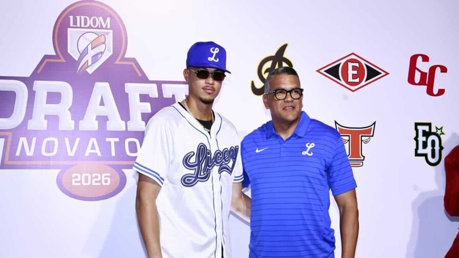 Licey Selecciona a Hayden Álvarez como Primera Elección en el Draft de Novatos