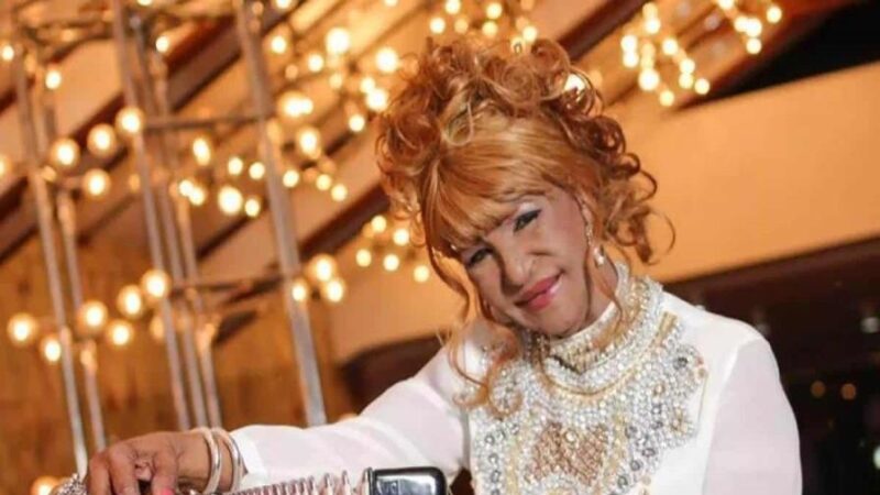 Fefita La Grande: Un Ícono Celebrado en el Desfile Dominicano de Nueva Jersey