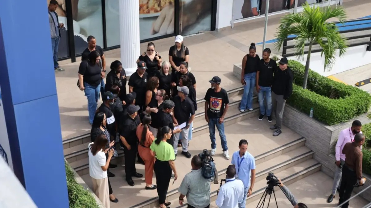 Protestas de MIPYMES ante el INABIE por Adjudicaciones del Programa de Alimentación Escolar
