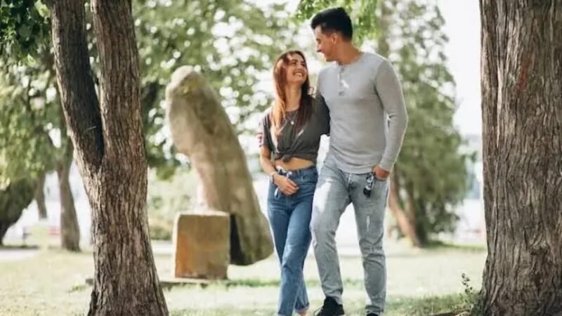 Solteros reconsideran la edad como factor clave en las citas