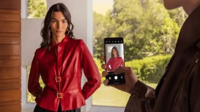 Motorola Revoluciona la Fotografía con Marcas de Agua Inteligentes