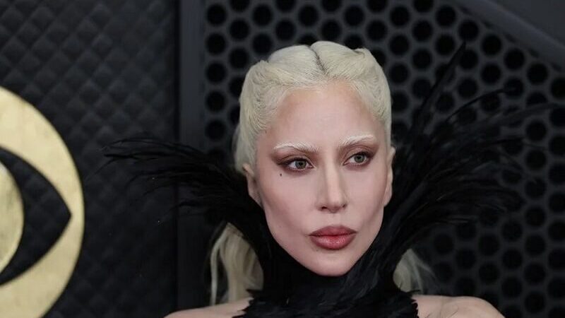 Lady Gaga y Michael Polansky dan la bienvenida a su primer hijo