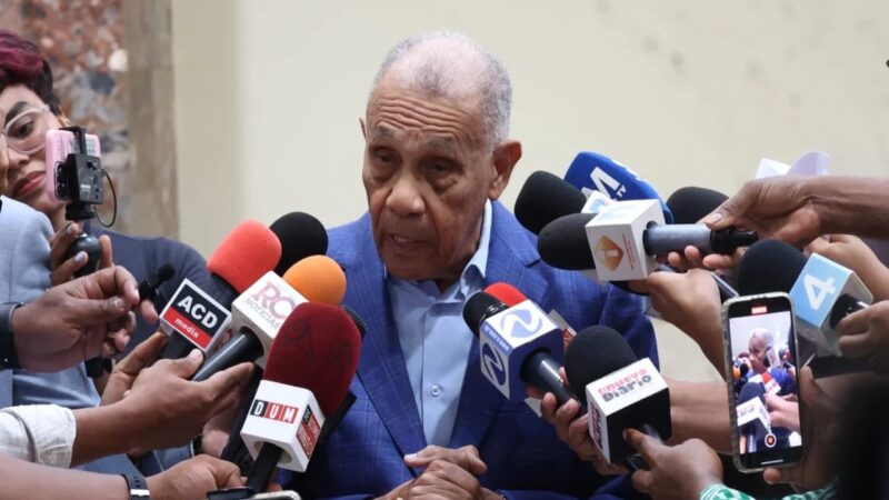 Ezequiel Molina responsabiliza al Estado en caso de menores en Haina