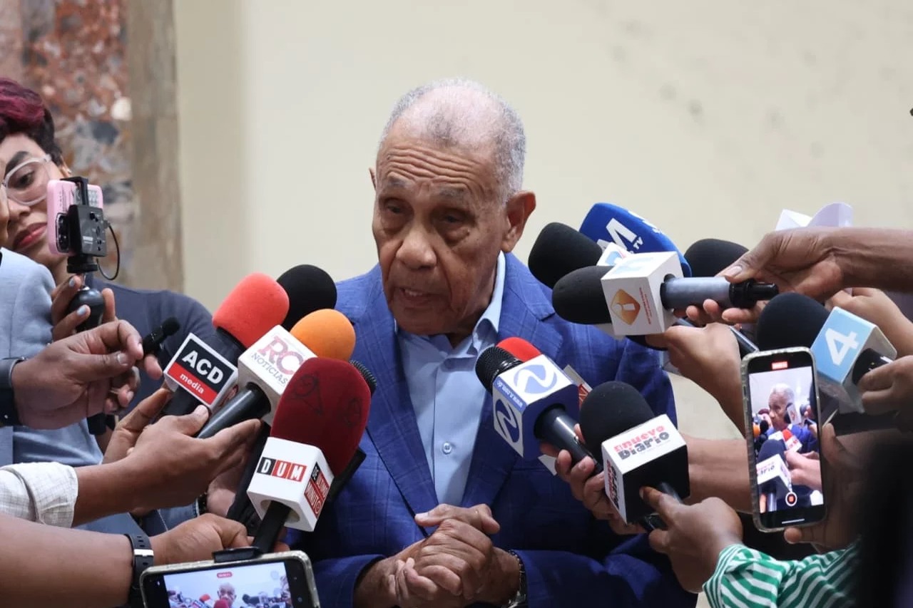 Ezequiel Molina responsabiliza al Estado en caso de menores en Haina