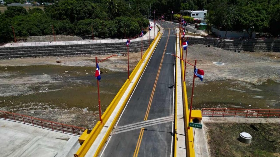 Inauguran Puente Los Hierros: Un Hito en la Conectividad de Peravia