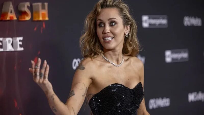 Miley Cyrus Anuncia el Lanzamiento de ‘Bass Persuades’ para Septiembre