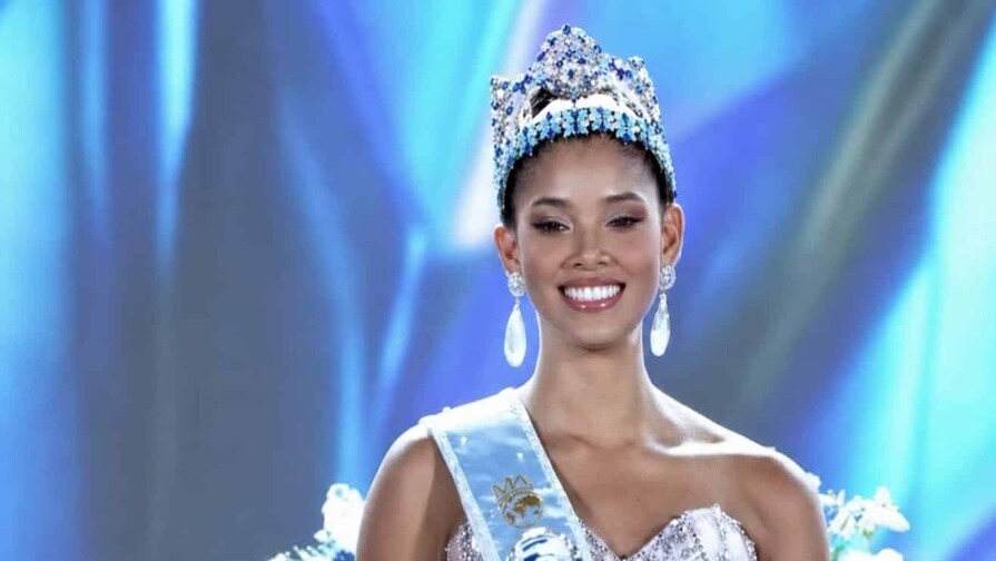 Joheirry Mola: La Nueva Miss Mundo que Enorgullece a República Dominicana