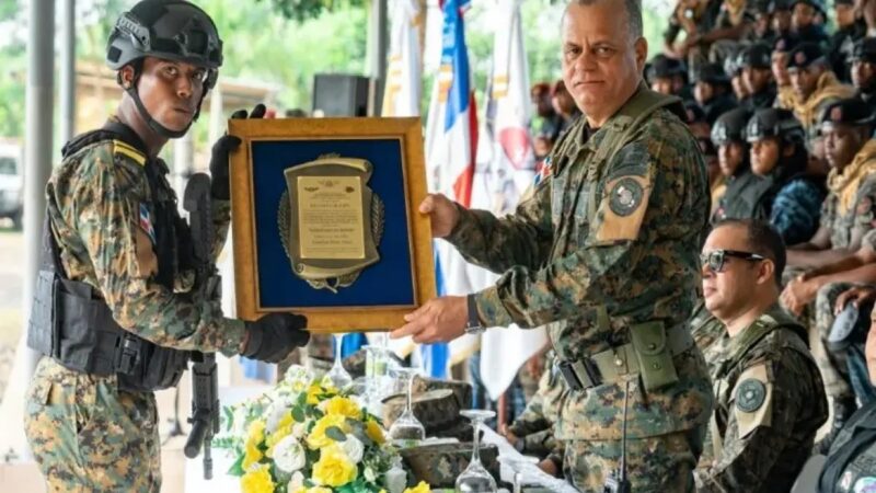 Nuevos Oficiales del Ejército Dominicano Culminan Especialización en Operaciones Tácticas