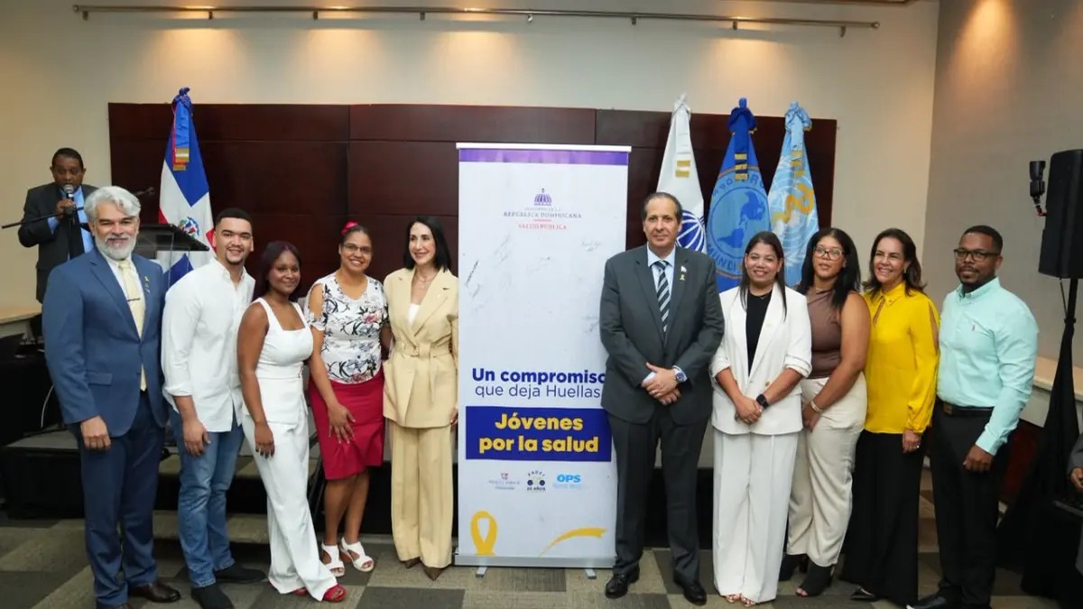 Salud Pública Refuerza Apoyo a Sobrevivientes de Cáncer Infantil