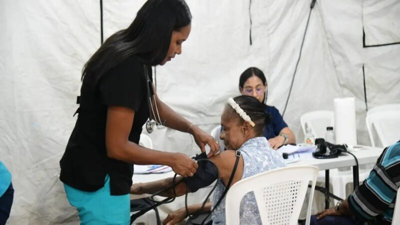 Exitosa Jornada de Salud Pública Beneficia a Miles en Mao