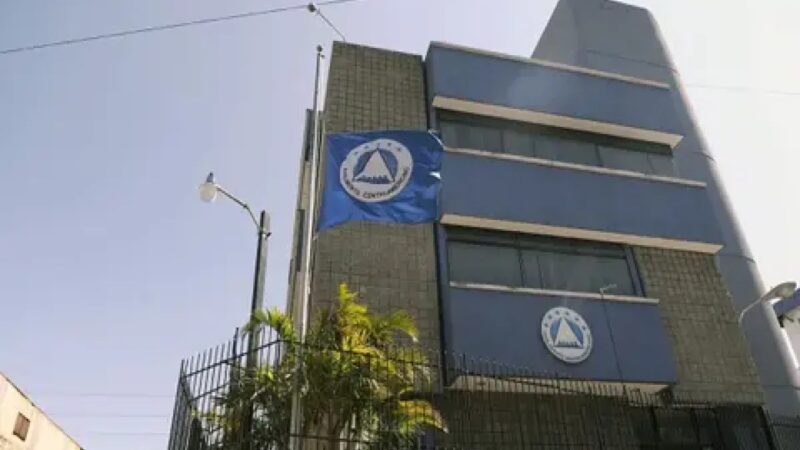 PARLACEN Impulsa Regulación del Uso de Tecnología en Niños y Adolescentes
