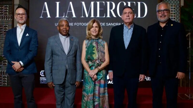 Sandra Garip Deslumbra con su Exposición ‘A la Merced’ en Santo Domingo