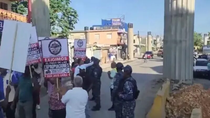 Comerciantes de Villa Mella Exigen Indemnizaciones y Aceleración de Obras del Metro