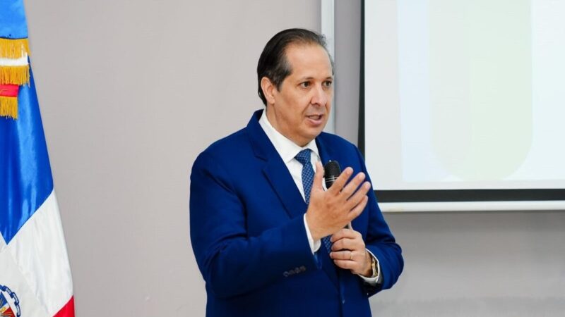 Salud Pública Interviene Ocho Hospitales por Crisis Neonatal