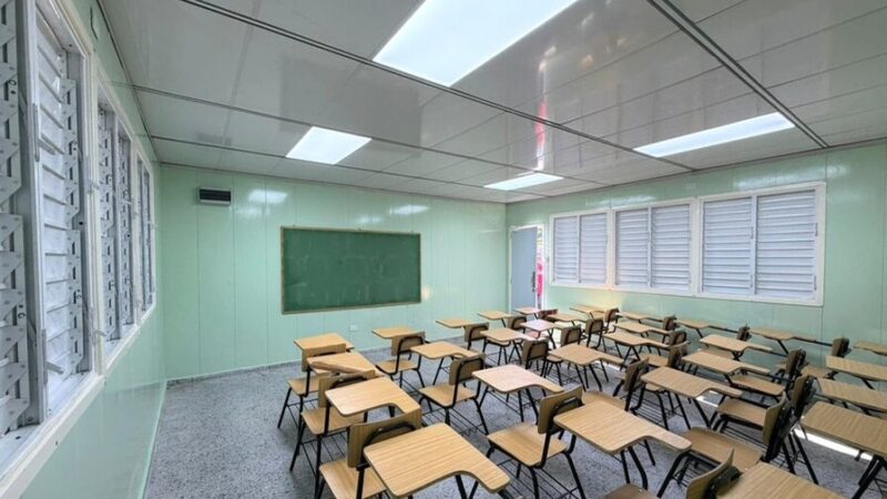 Estudiantes Dominicanos Mejoran en Ciencias Según Prueba PISA 2025