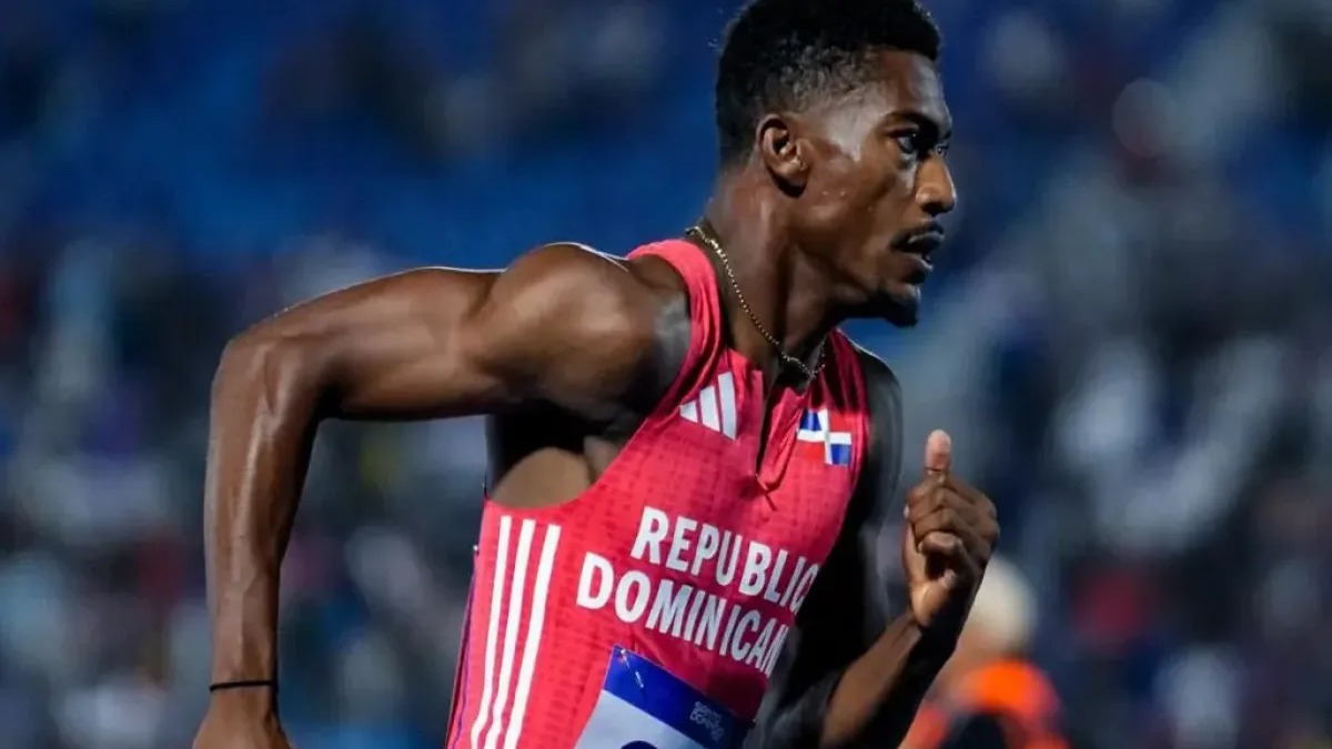 Christopher Melenciano Rompe Récord Mundial y Gana Oro en Japón