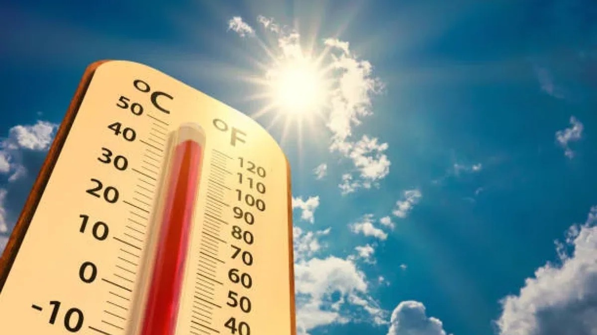 Cielo Gris y Aguaceros: El Clima de Hoy en República Dominicana