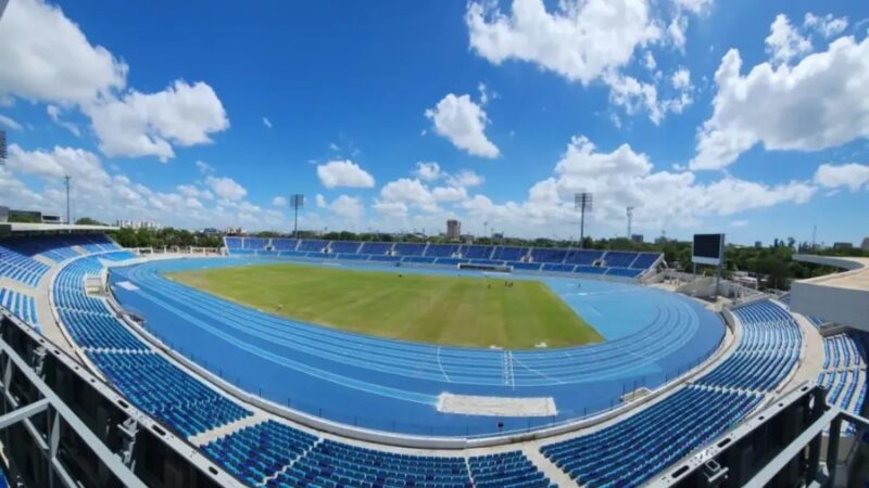 Preparativos en el Félix Sánchez para el Clásico de Fútbol entre Haití y República Dominicana