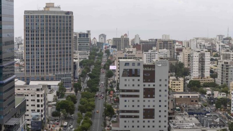 Economía Dominicana Acelera su Crecimiento con un 4.5% de Enero a Agosto