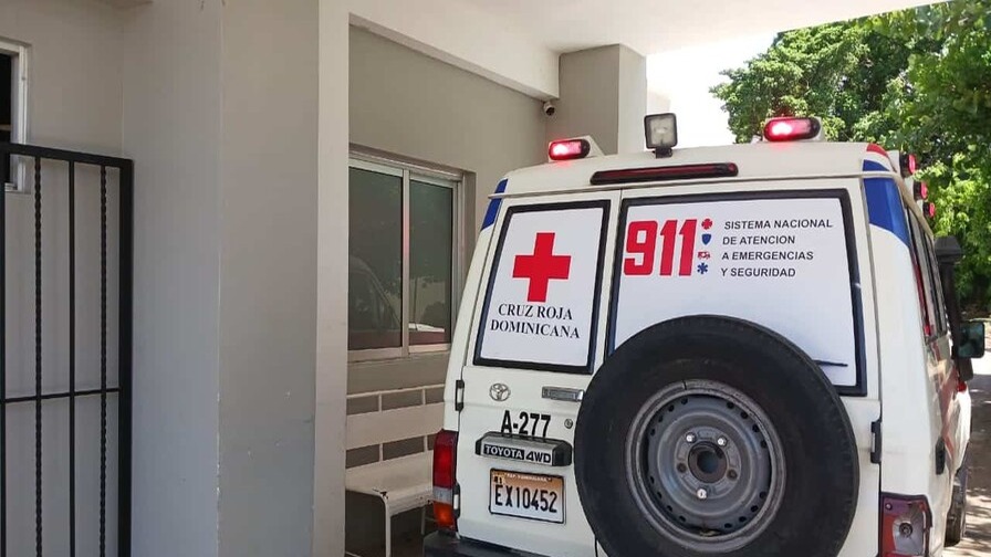 Estudiantes de Santiago Afectados por Consumo de Leche en Desayuno Escolar
