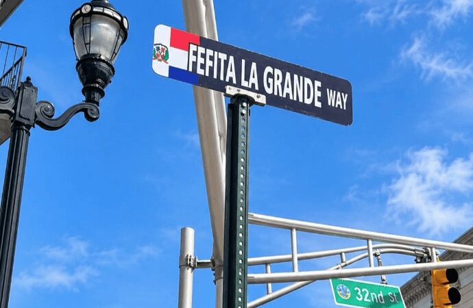 Union City Rinde Homenaje a Fefita La Grande con una Calle en su Honor