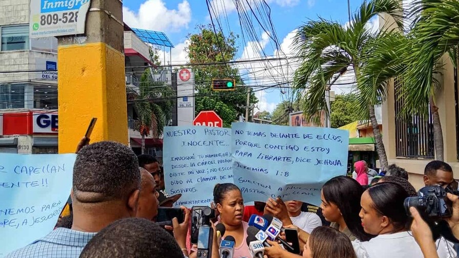 Clamor por la Libertad de Pastor en Caso de Fundación en Haina