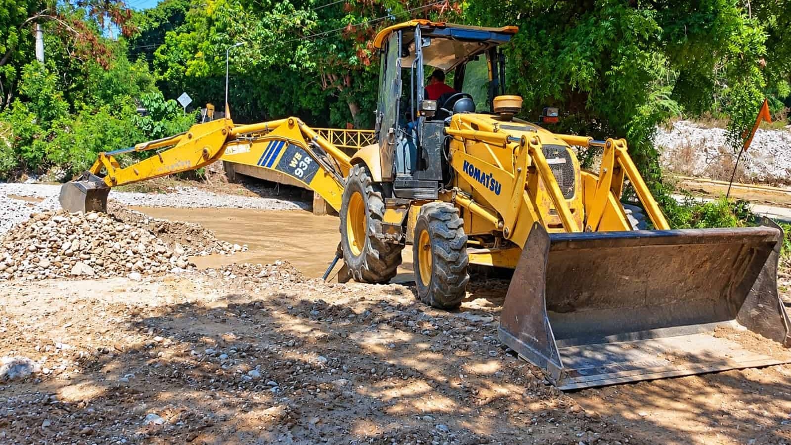 Crecida del Río Barrera Afecta Severamente a Los Ríos en Bahoruco