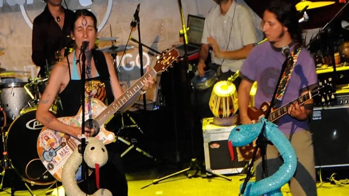 Aterciopelados y Manuel Medrano Reviven ‘No Necesito’ en una Nueva Versión