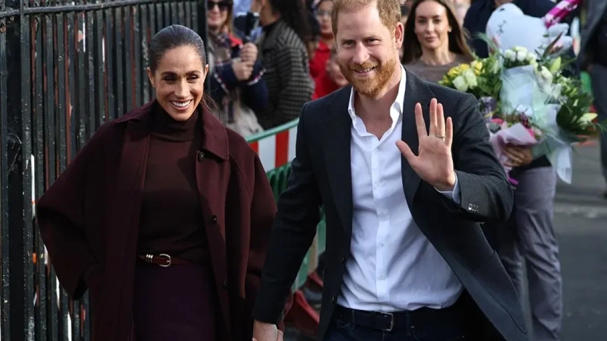 Enrique y Meghan Regresan al Reino Unido para Actividades Benéficas