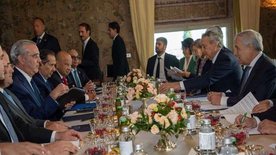Abinader Impulsa Inversiones Italianas en Turismo y Zonas Francas