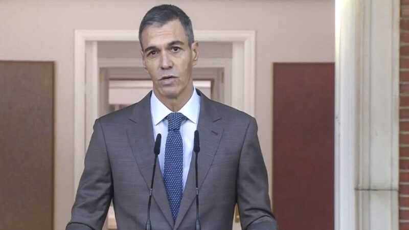 Sánchez Anuncia Elecciones Anticipadas en España tras Disolución del Parlamento