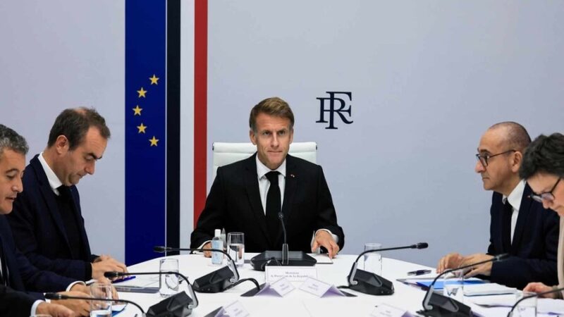 Macron Condena Violencia en Protestas por Aumento del Costo de Vida en Francia