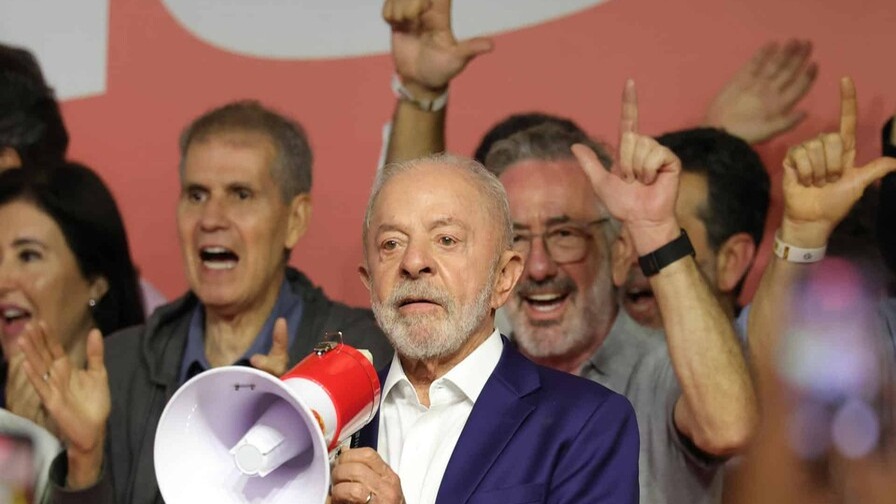 Lula Sorprendido por Resultados Electorales Inesperados en Brasil