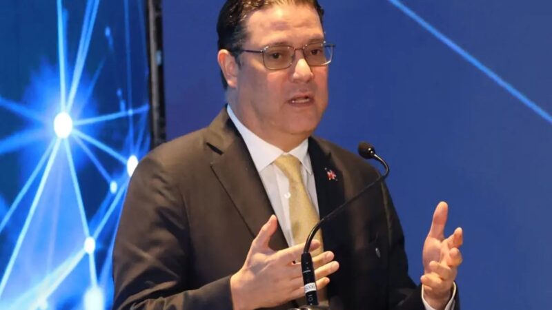 Autoridades Intensifican Control sobre Comercios Chinos por Irregularidades