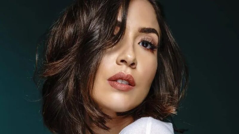 Gabi Desangles Alza la Voz por Incremento en Factura Eléctrica
