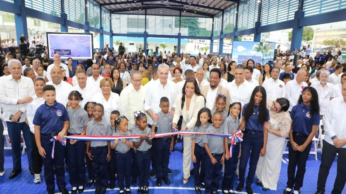 Inauguran Complejo Educativo y Deportivo Pedro Martínez en Manoguayabo