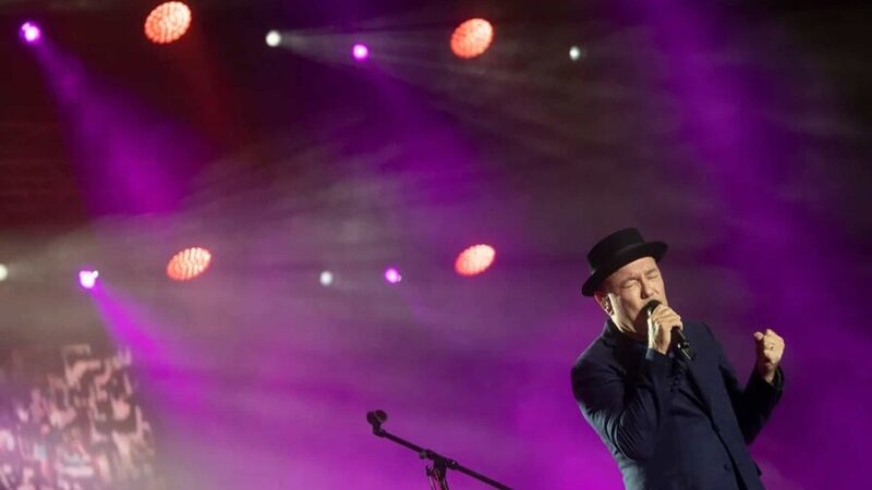 Estrellas de la Música Latina se Reúnen en la Semana Billboard en Miami