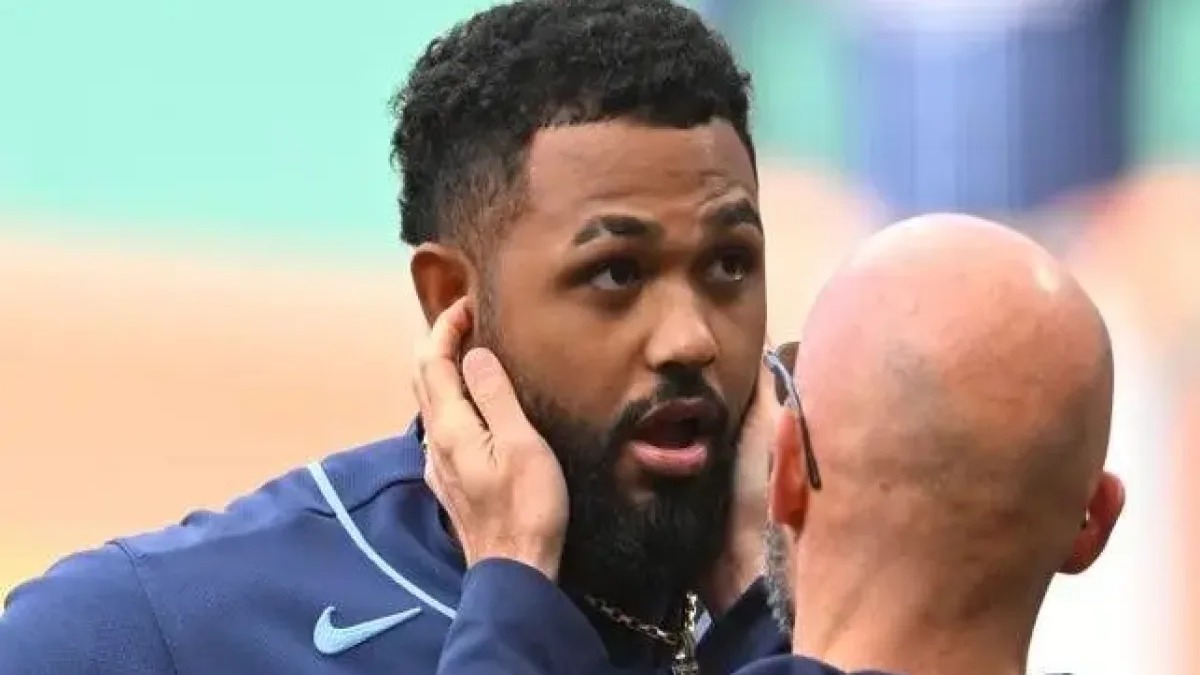 Junior Caminero Sufre Impactante Colisión en Juego de los Rays